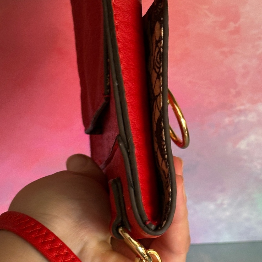 Carlos Santana Bold Red Crossbody Bag with Lion - Picture 15 of 17
